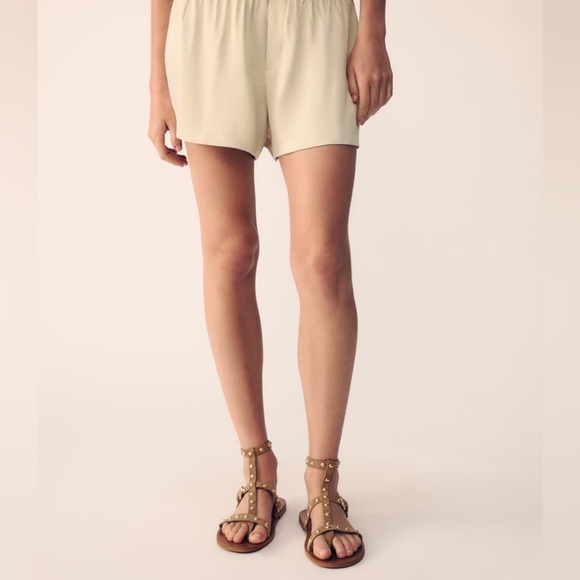 NWT. Zara Sandy Brown Studded Flat Suede Sandals. Size 6,5. - Picture 6 of 10